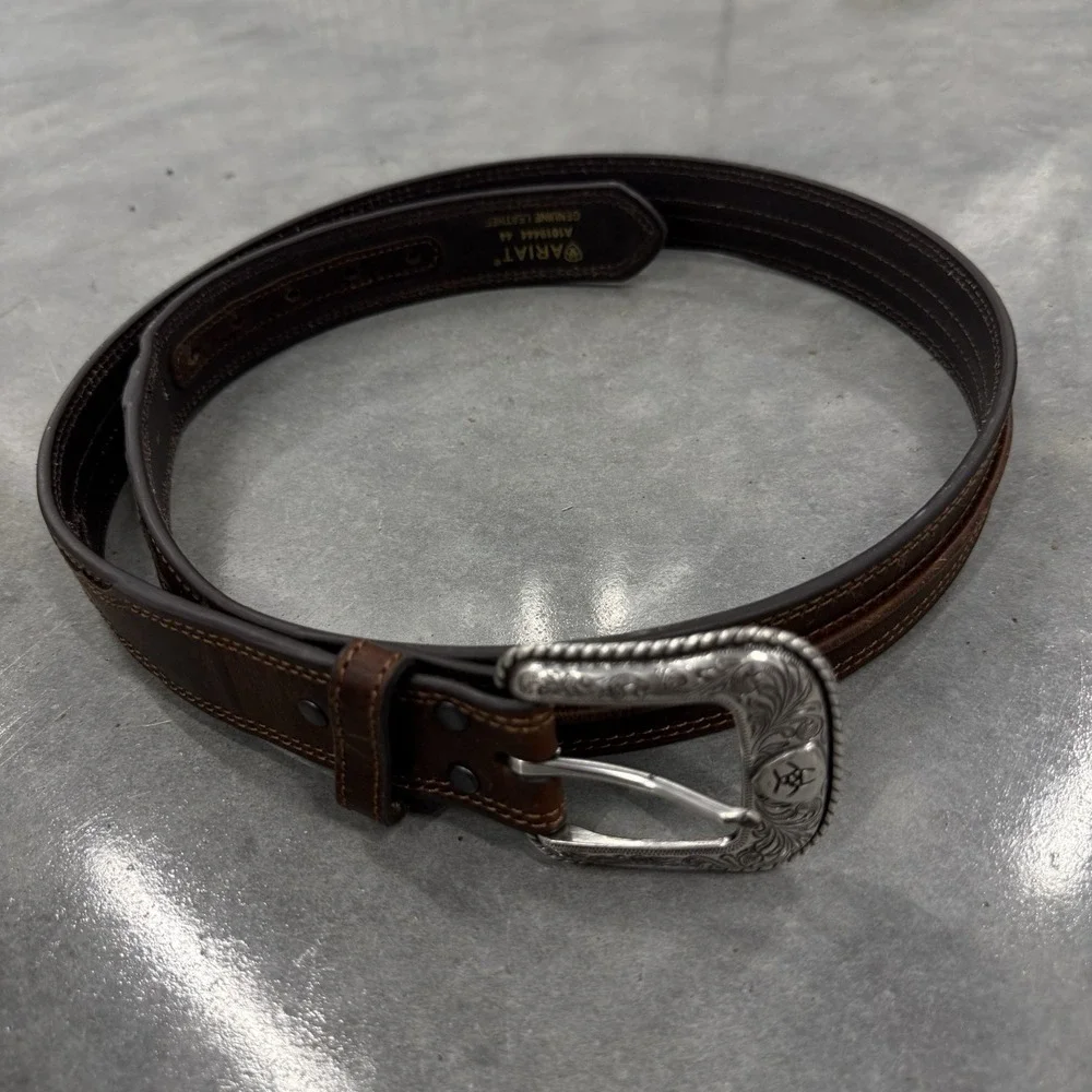 Ariat Mens 44 Genuine Leather Brown Western Belt Engraved Buckle A1019444